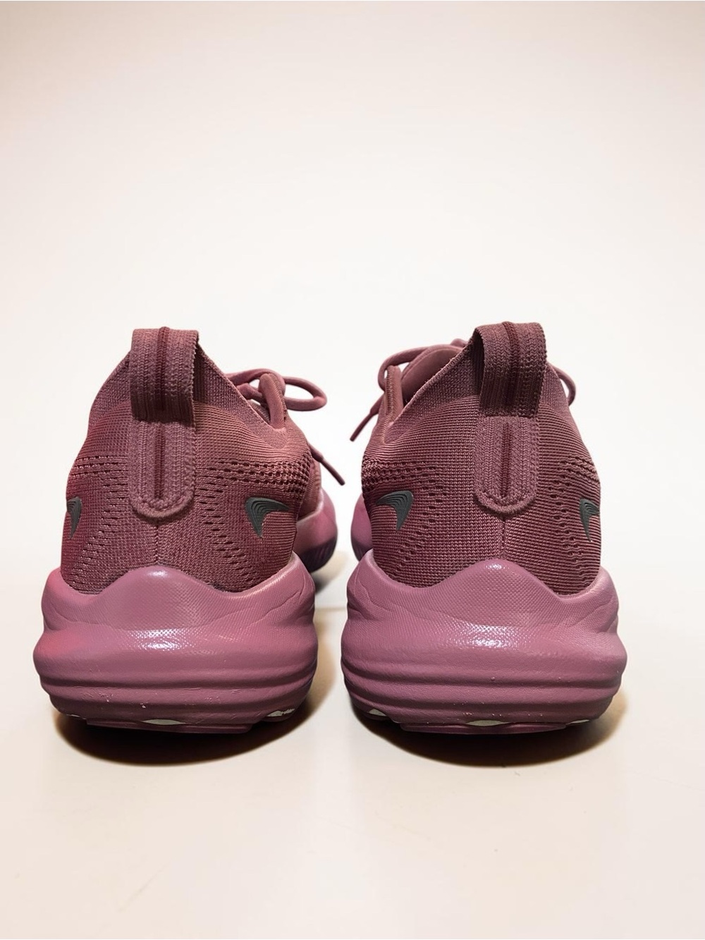 Brooks Glycerin 22 Berry Burgundy Rose Athletic Running Shoes Women’s 11 M - Picture 10 of 12